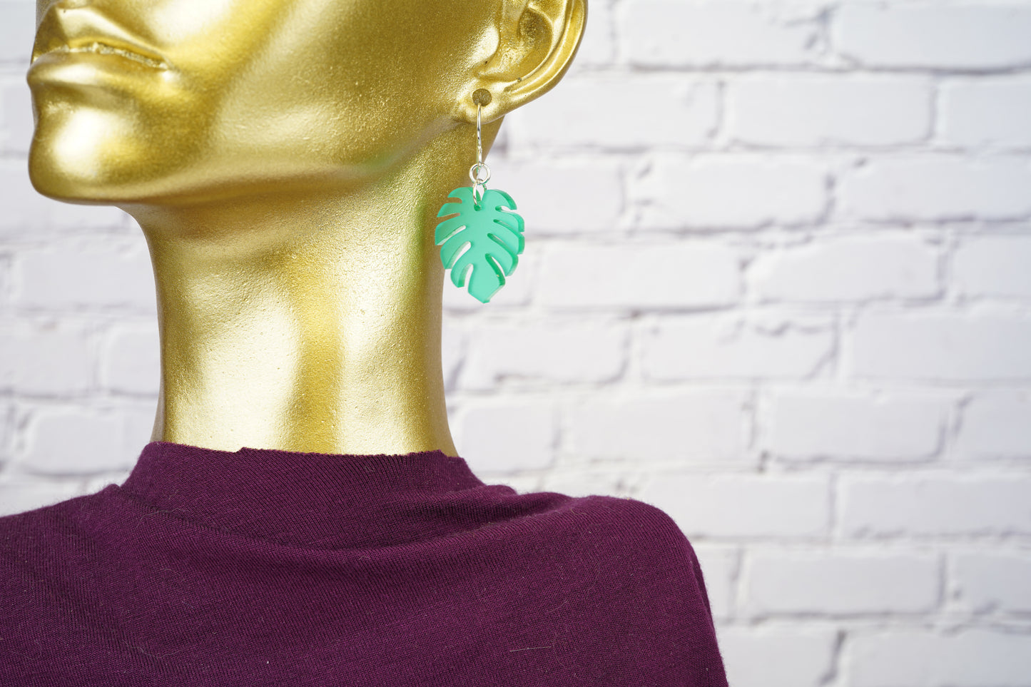 Monstera leaf dangle earrings