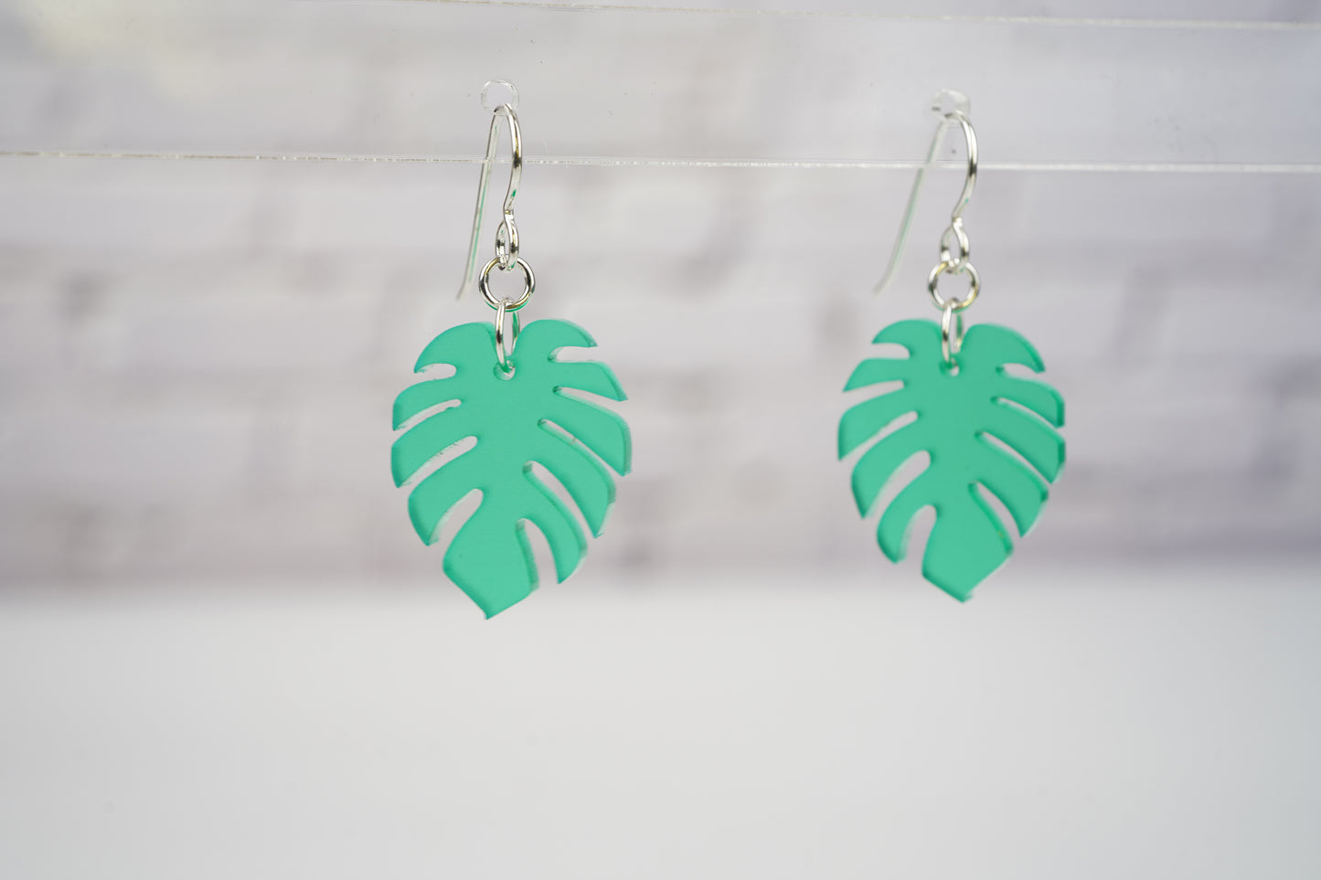 Monstera leaf dangle earrings